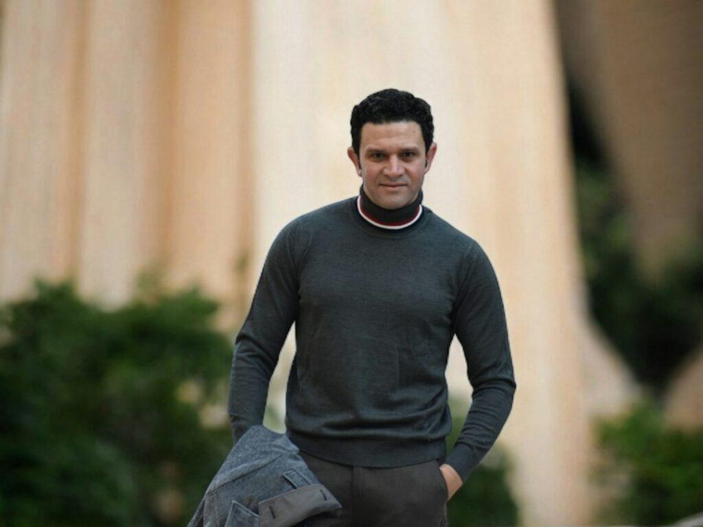 Man in casual winter knitwear outdoors